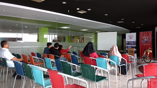 Kode Creative Hub