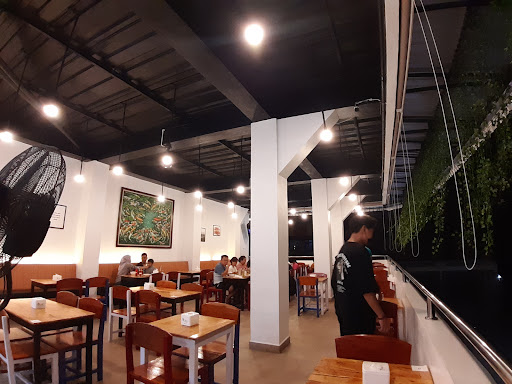 Sun Cafe