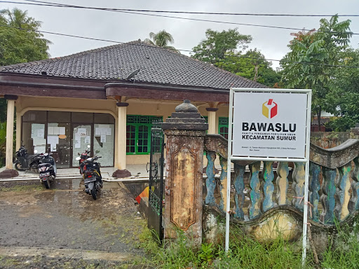 SEKRETARIAT PANWASLU KECAMATAN SUMUR