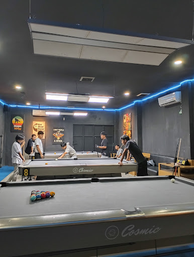 HOS - BILLIARD & CAFE