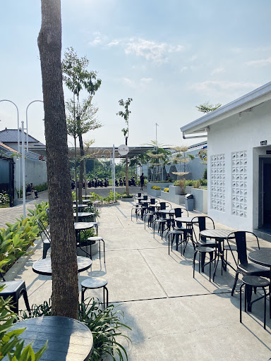 Kolosal Coffee & Social Space