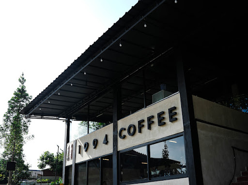 1994 Coffee and Creative Space Serang 1994 Coffee and Creative Space Serang