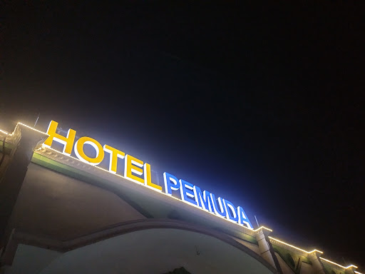 Hotel Pemuda