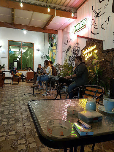 ombasskaferesto