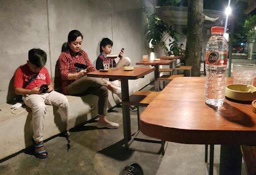 Keen coffee space