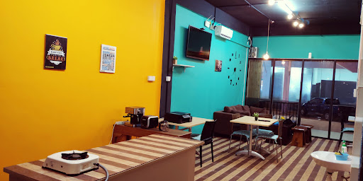 BEE COWORKING SPACE