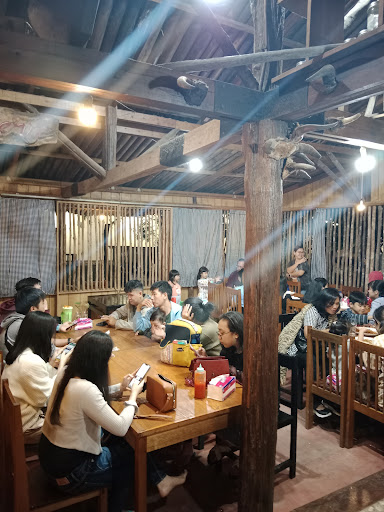PE 88 TAVERN